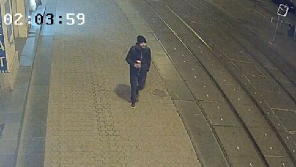 Policija traži muškarca zbog krađe auta