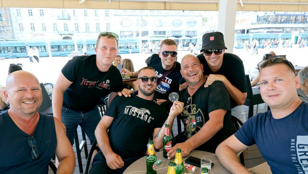 Prvi fanovi stigli u Zagreb za Thompsonov koncert - 5