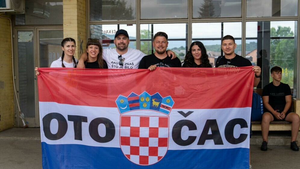 Polazak iz Otočca na Thompsonov koncert