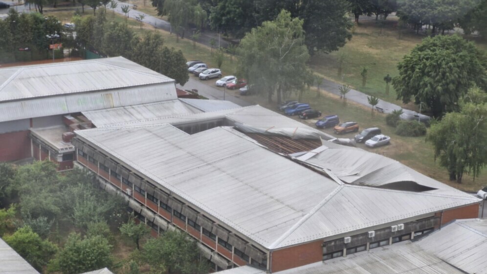 Krov Osnovne škole Gustava Krkleca u Travnom - 1