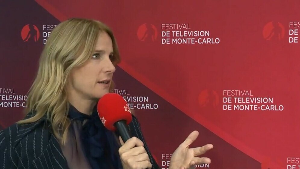 In Magazin: Rachel Griffiths - 1