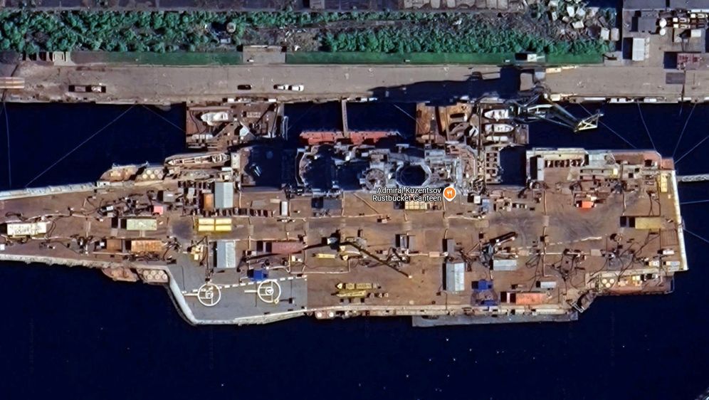 Ruski nosač zrakoplova Admiral Kuznjecov u katastrofalnom stanju