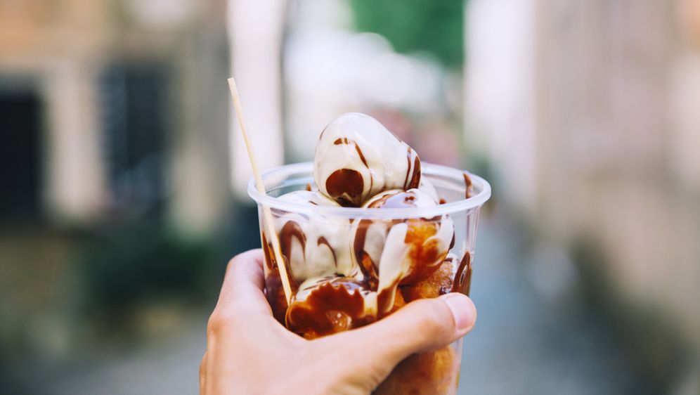 Fritule - ilustracija