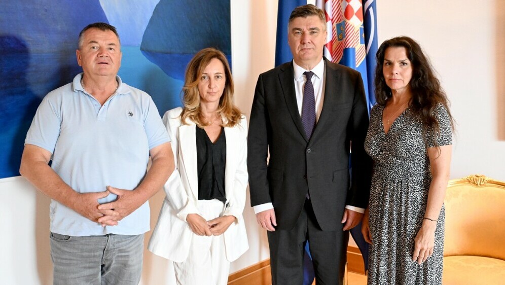 Milanović i obitelj kapetana Bekavca - 1