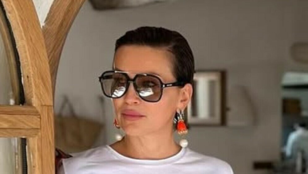 Nina Badrić - 1