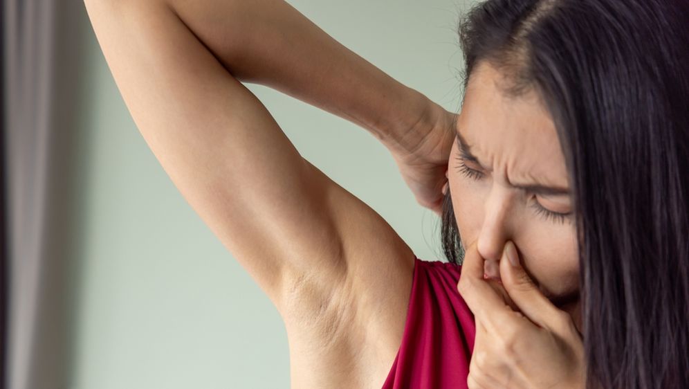 Neugodan miris ispod pazuha