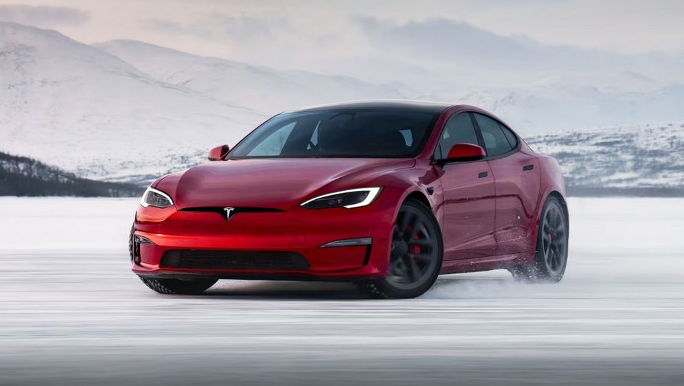 Tesla model S Plaid
