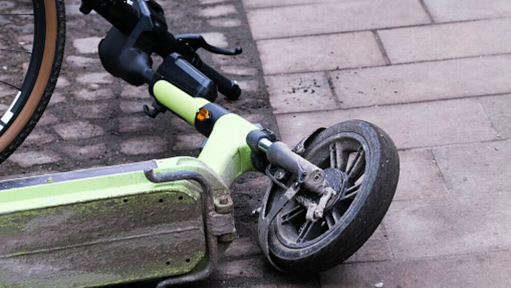 Električni romobil, ilustracija