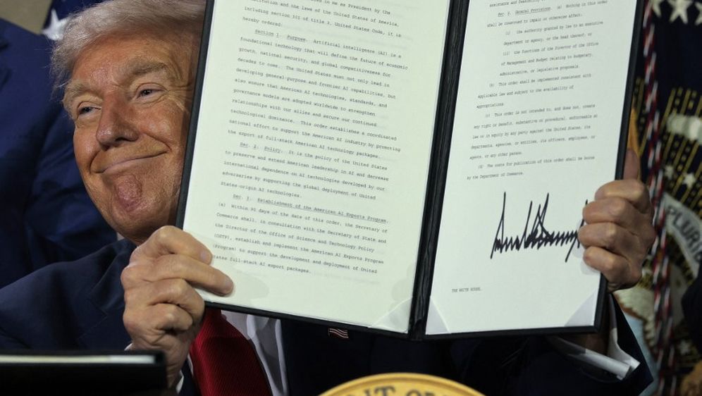 Donald Trump potpisao uredbu o degeregulaciji AI-ja