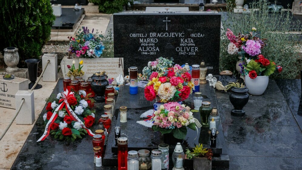 Grob Olivera Dragojevića - 2