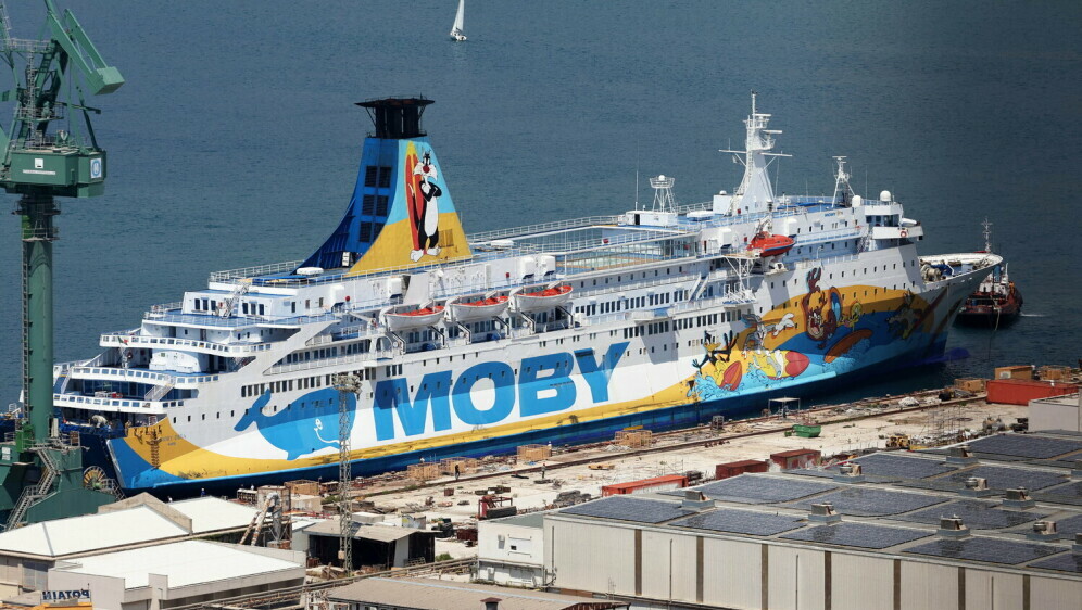 Brod Moby Drea koji ima azbest ispred brodogradilista Brodosplit - 1