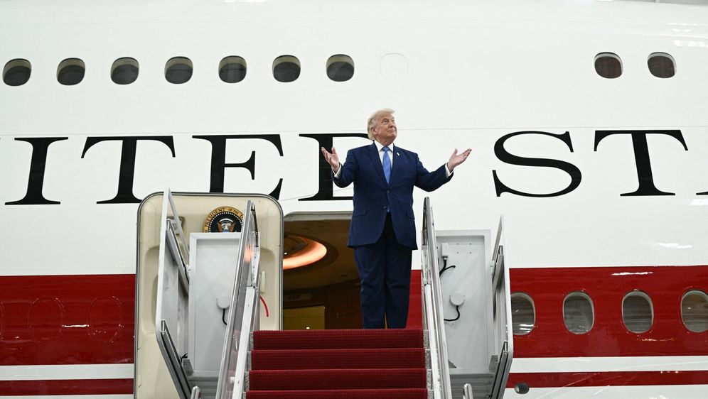 Trump prvi put leti kontroverznim Air Force Oneom iz Katra. Evo koje je boje odabrao za novi predsjednički zrakoplov