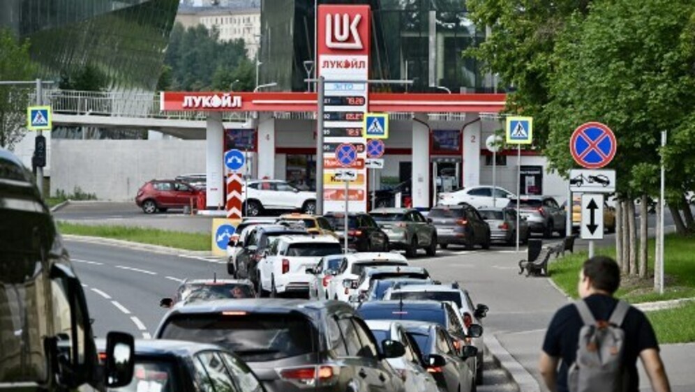 Moskva, redovi za benzin - 3