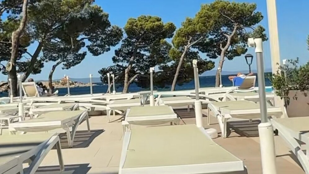 Prazne ležaljke