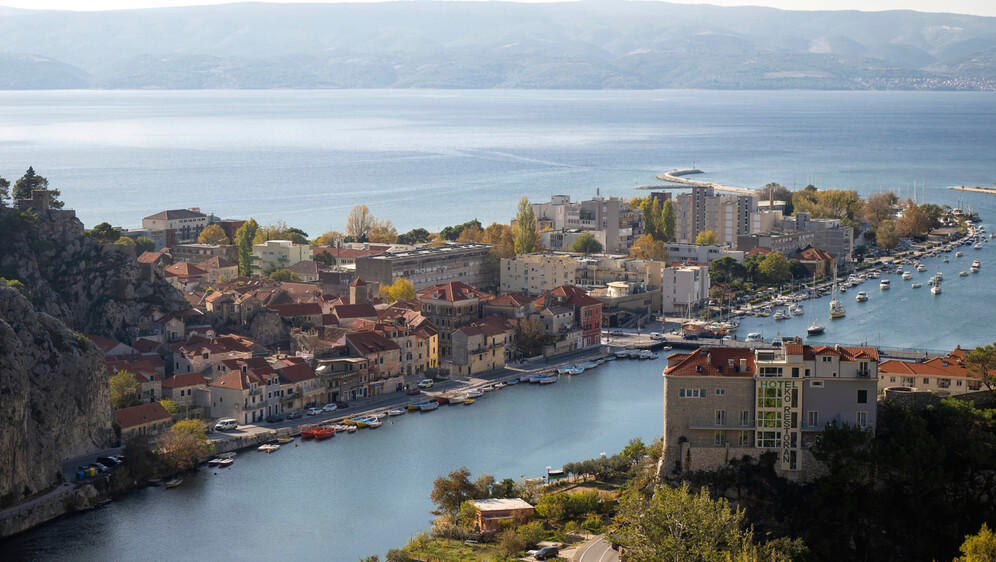 Grad Omiš