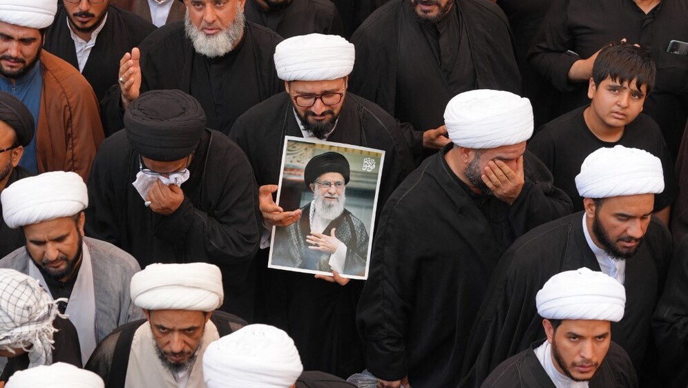 Pokopan Ali Hamenei