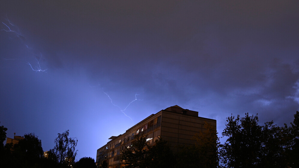 Munje iznad Zagreba