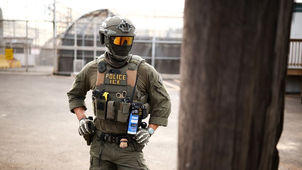 Agent ICE-a