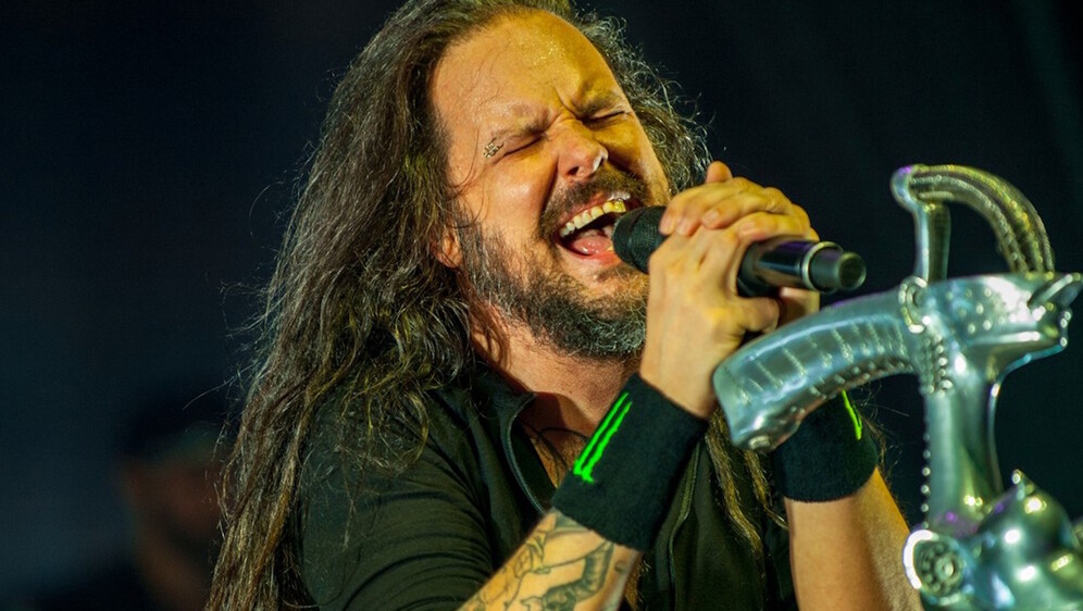 Jonathan Davis - 3