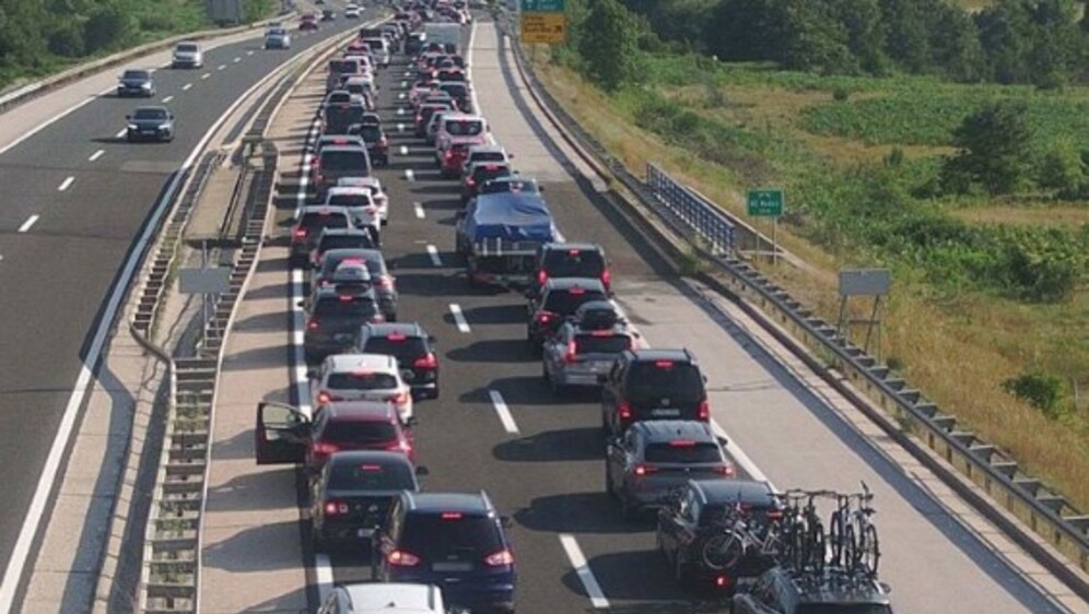 Pojačan promet na autocestama - 3