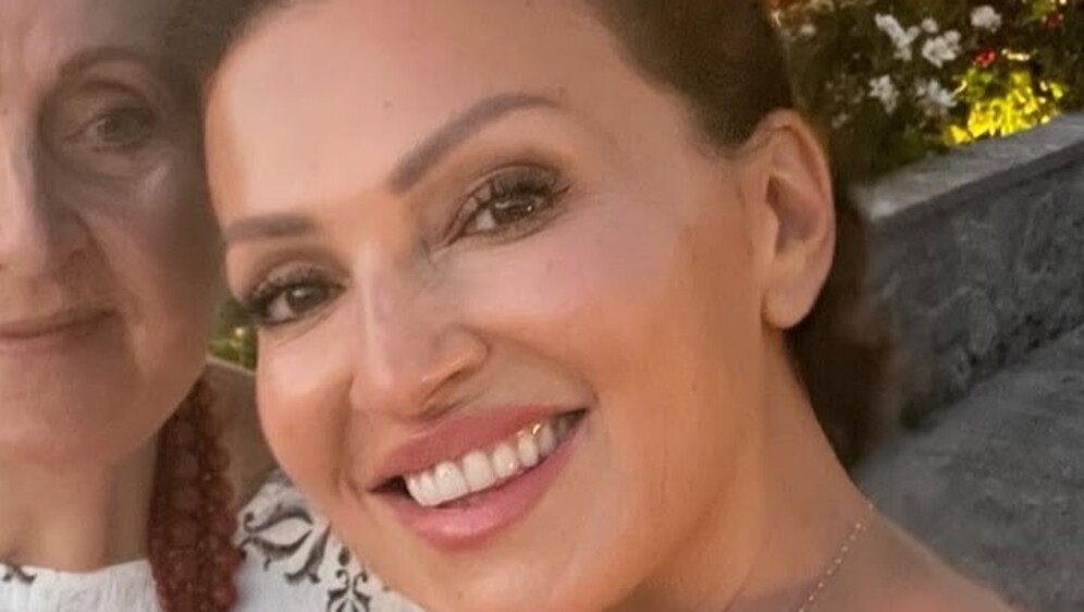 Nina Badrić s mamom na Hvaru - 6