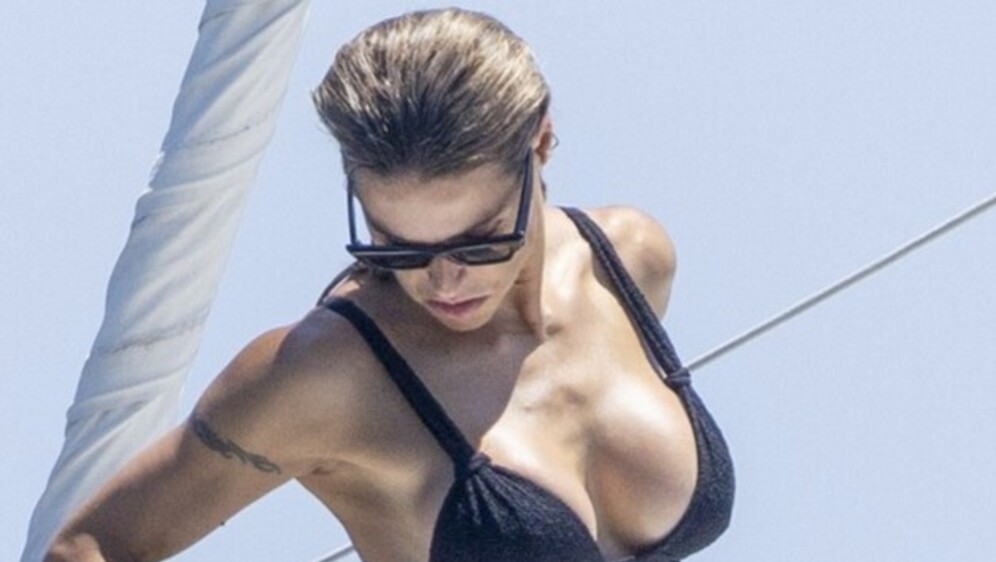 Michelle Hunziker - 4