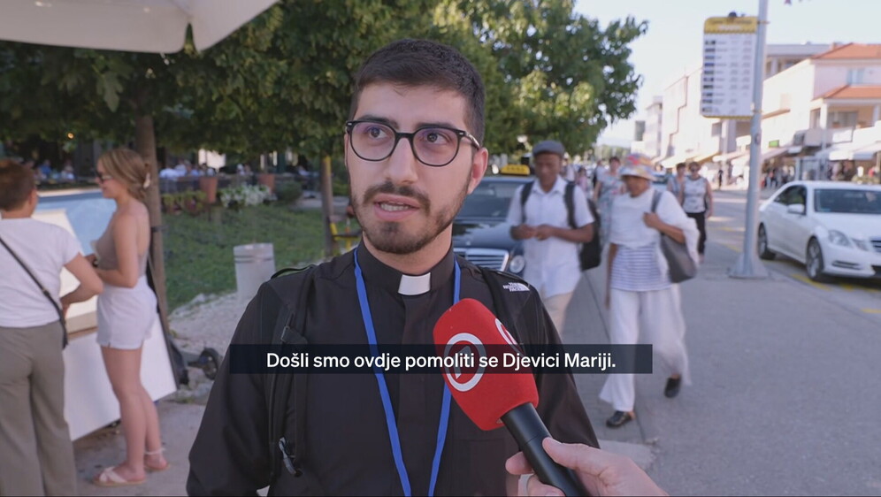 Giovanni, svećenik iz Italije