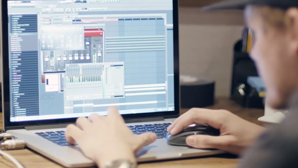 Programiranje danas više nije samo pisanje koda, već i stvaranje glazbe i kreiranje filmova