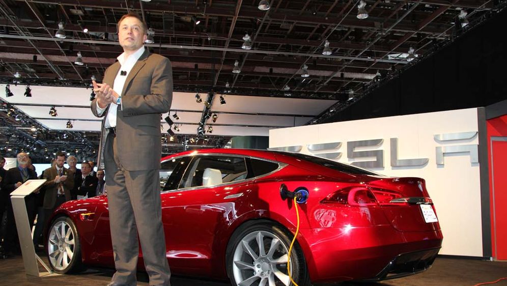 Tesla omogućio svima da se koriste njihovim patentima kako bi istisnuli benzin s tržišta automobila