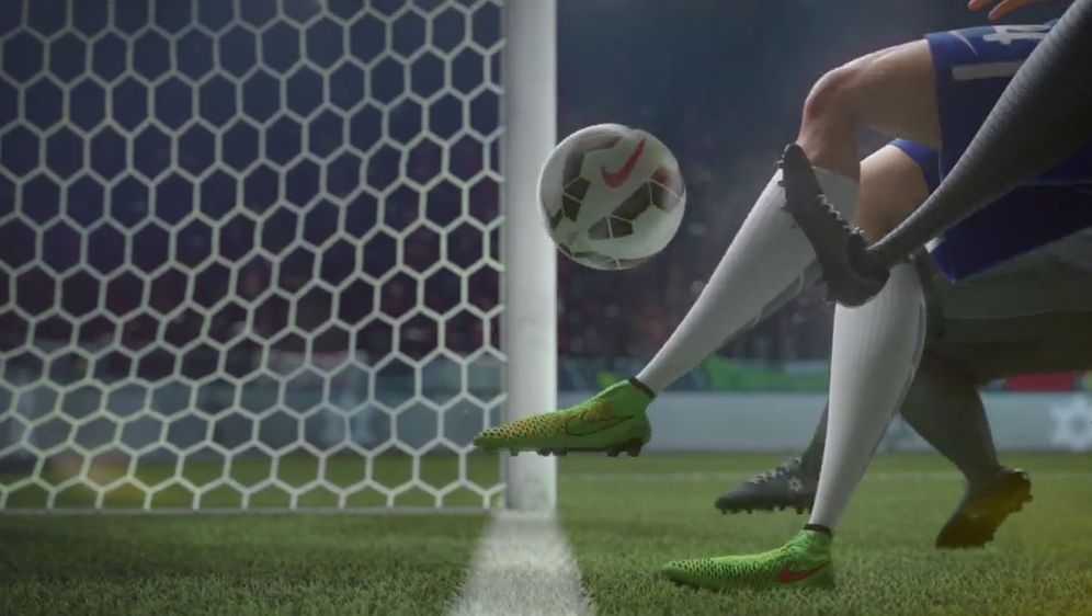 Nike opet oduševio fantastičnom reklamom u kojoj se nogometne zvijezde suprotstavljaju klonovima