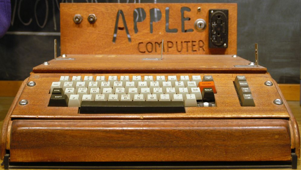 Slučajni raritet: Traži se žena koja je pronašla originalno Apple I računalo