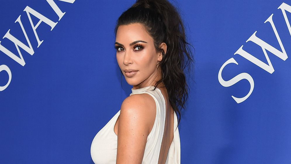 Kim Kardashian voli nositi dvodijelne haljine