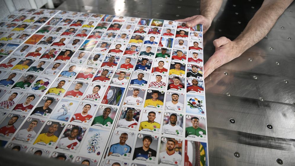 Paninijeve sličice za Svjetsko nogometno prvenstvo u Rusiji 2018. (Foto: AFP)