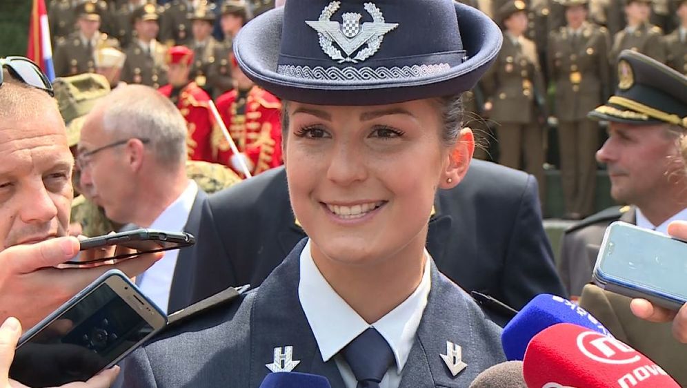 Hrvatska ima novu vojnu pilotkinju (Foto: Dnevnik.hr) - 2