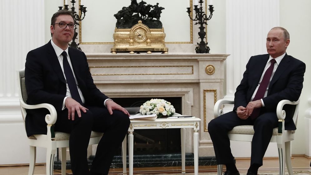 Aleksandar Vučić i Vladimir Putin (Foto: AFP)