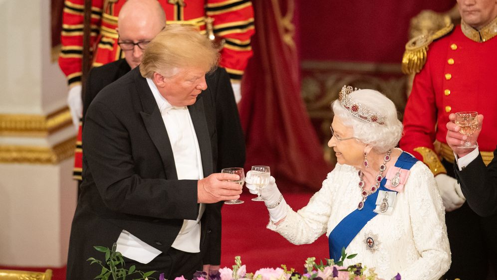 Donald Trump i kraljica Elizabeta (Foto: Getty Images)