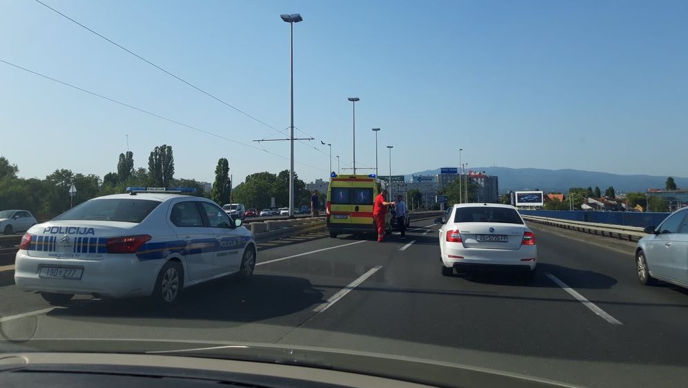 Prometna nesreća u Zagrebu (Foto: Dnevnik.hr)