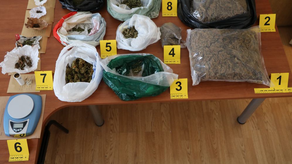 Policija pronašla drogu u Imotskom (Foto: PU splitsko-dalmatinska)