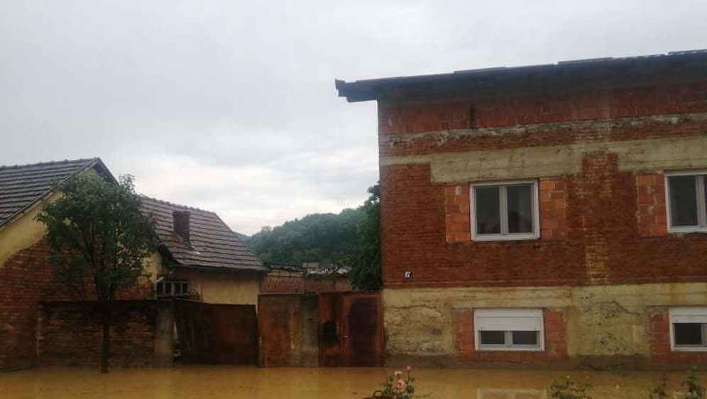 Kiša potopila Požegu i okolicu