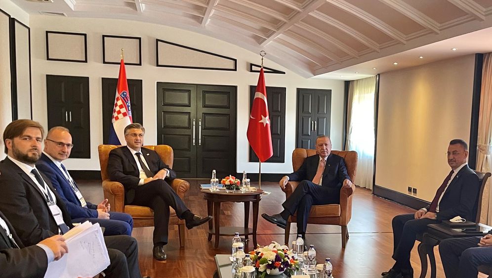 Sastanak premijera Andreja Plenkovića s turskim predsjednikom Erdoganom