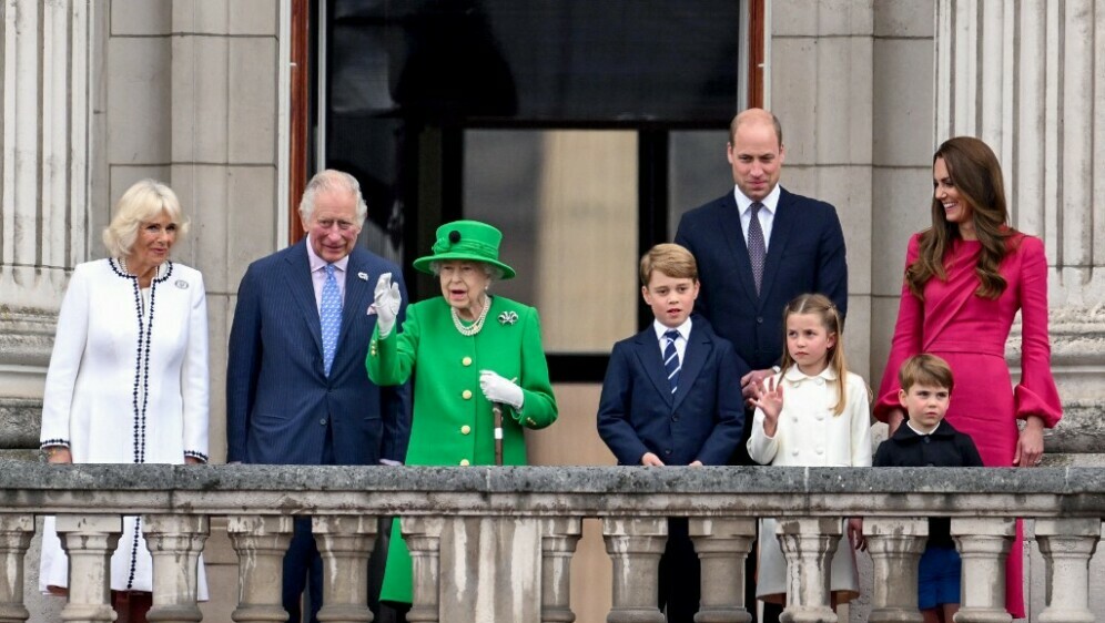 Elizabeta II. na balkonu Buckinghamske palače