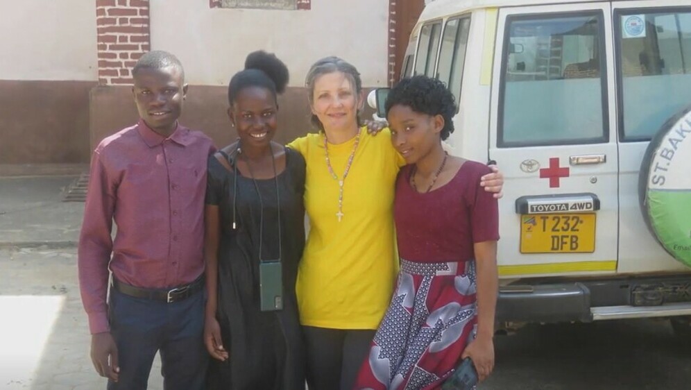 Provjereno: djevojka iz Tanzanije - 1