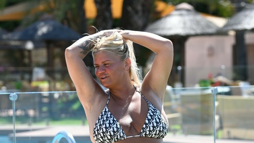 Kerry Katona - 4