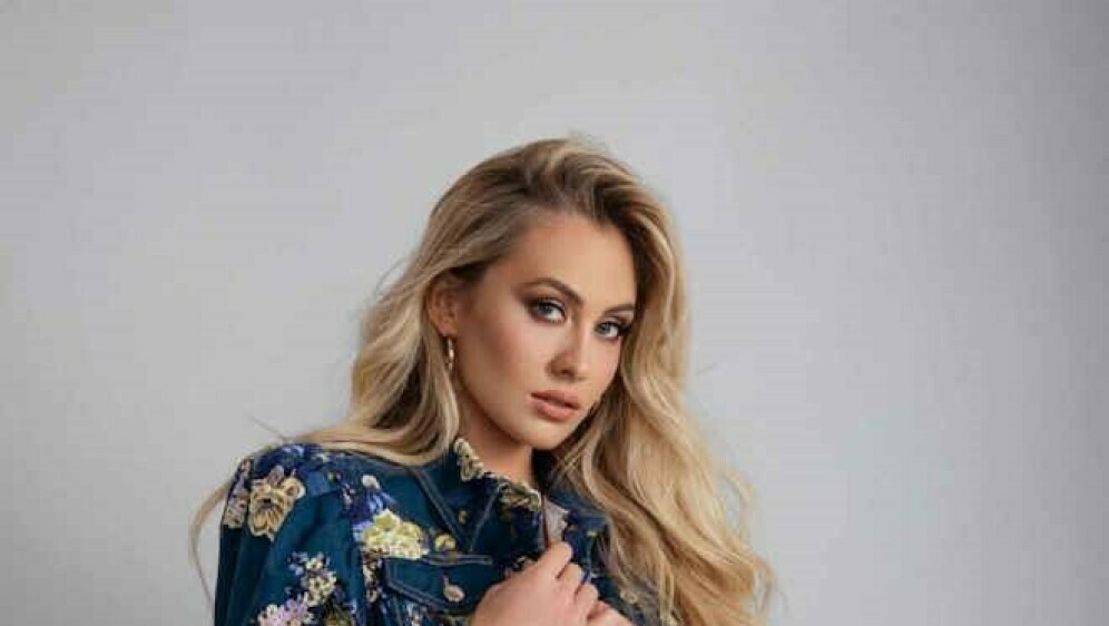 Albina Grčić - 5