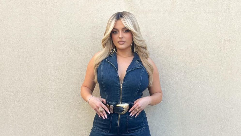 Bebe Rexha - 8