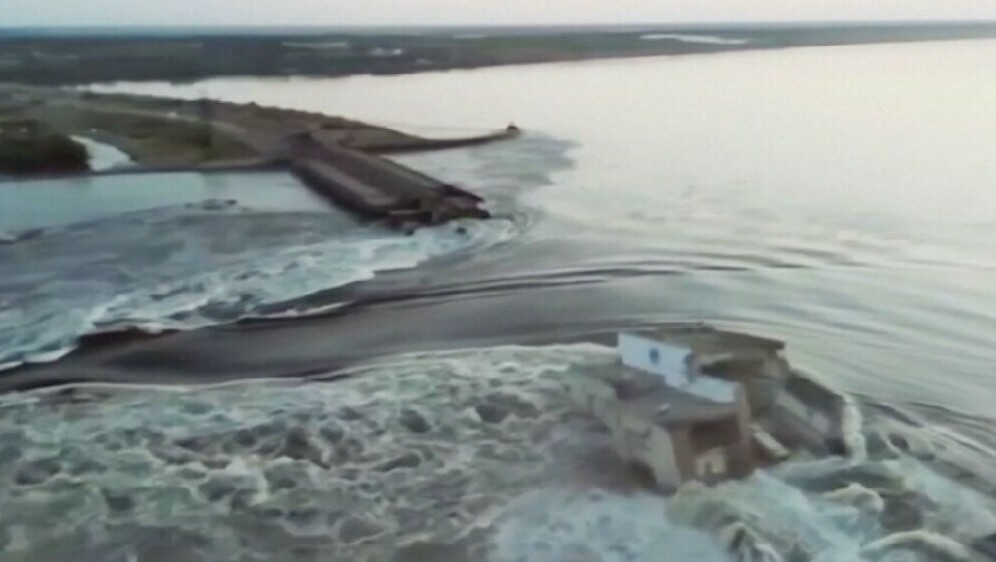 Uništena brana u Hersonu, ilustracija