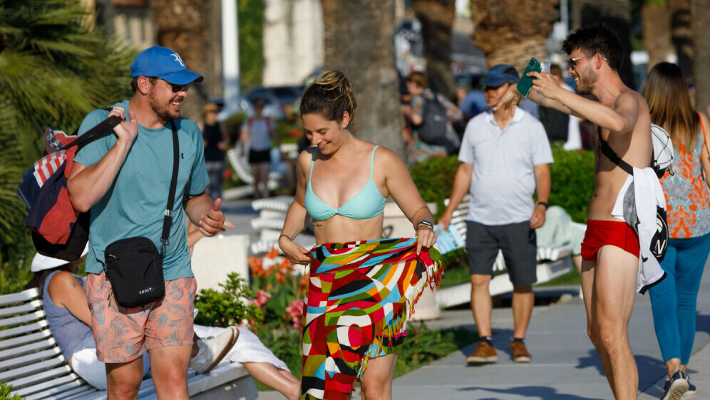 Turisti se presvlače usred Splita