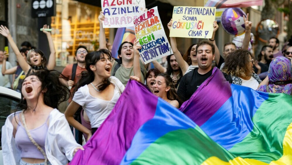 Povorka ponosa u Istanbulu