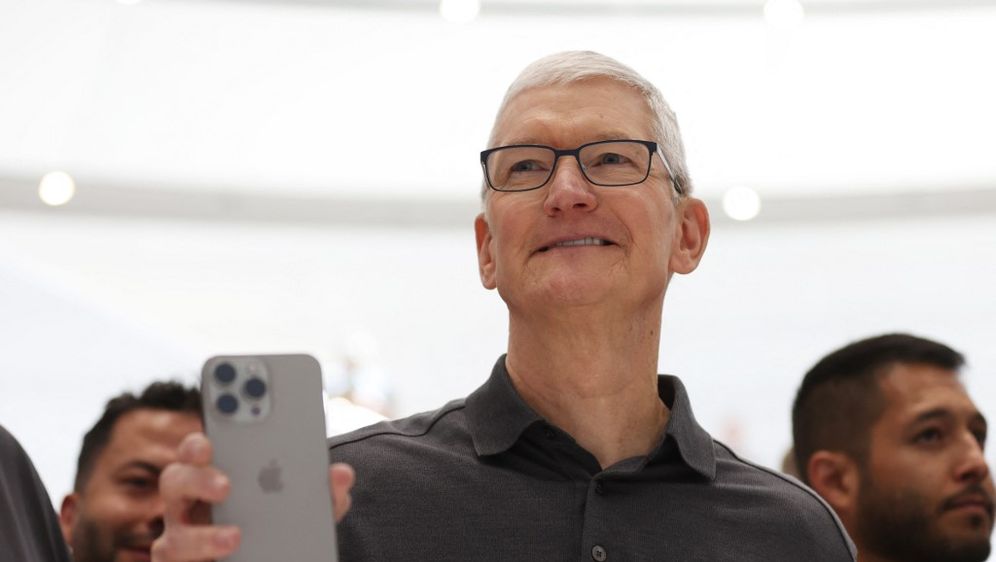 Tim Cook