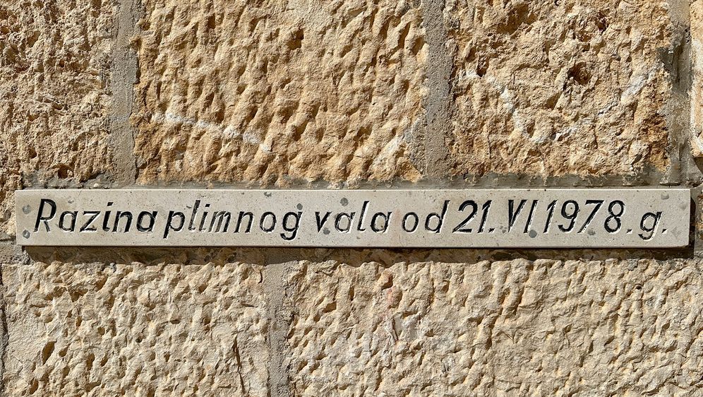 Plimni val